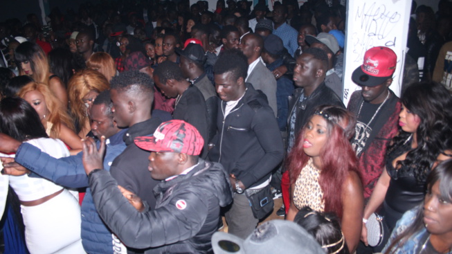 Aprés Brescia, Pape Diouf et la génération consciente ont cassé la baraque à Torino ce 31 décembre. Rendez-vous à Bruxelles le 01 et Paris au Dock Eiffel le 02 Janvier 2016 Aprés Brescia, Pape Diouf et la génération consciente ont cassé la baraque à Torino ce 31 décembre. Rendez-vous à Bruxelles le 01 et Paris au Dock Eiffel le 02 Janvier 2016