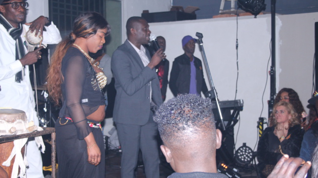 Aprés Brescia, Pape Diouf et la génération consciente ont cassé la baraque à Torino ce 31 décembre. Rendez-vous à Bruxelles le 01 et Paris au Dock Eiffel le 02 Janvier 2016 Aprés Brescia, Pape Diouf et la génération consciente ont cassé la baraque à Torino ce 31 décembre. Rendez-vous à Bruxelles le 01 et Paris au Dock Eiffel le 02 Janvier 2016