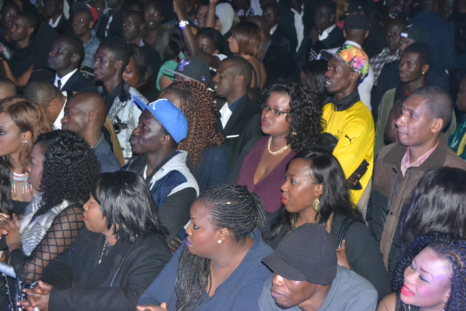 02 Janvier 2016: Pape Diouf enflamme le Dock Eiffel et confirme son statut de roi des soirées et spectacles à Paris. 02 Janvier 2016: Pape Diouf enflamme le Dock Eiffel et confirme son statut de roi des soirées et spectacles à Paris.