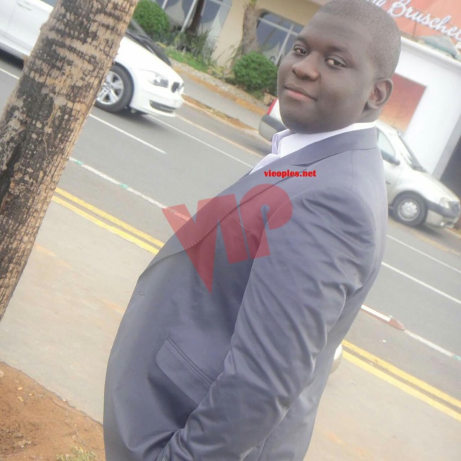 Recherché par la DIC, Cheikh Moustapha Cissé marabout jet-seteur se refugie à Paris en passant par la Gambie: Qui est derrière sa protection? Recherché par la DIC, Cheikh Moustapha Cissé marabout jet-seteur se refugie à Paris en passant par la Gambie: Qui est derrière sa protection?