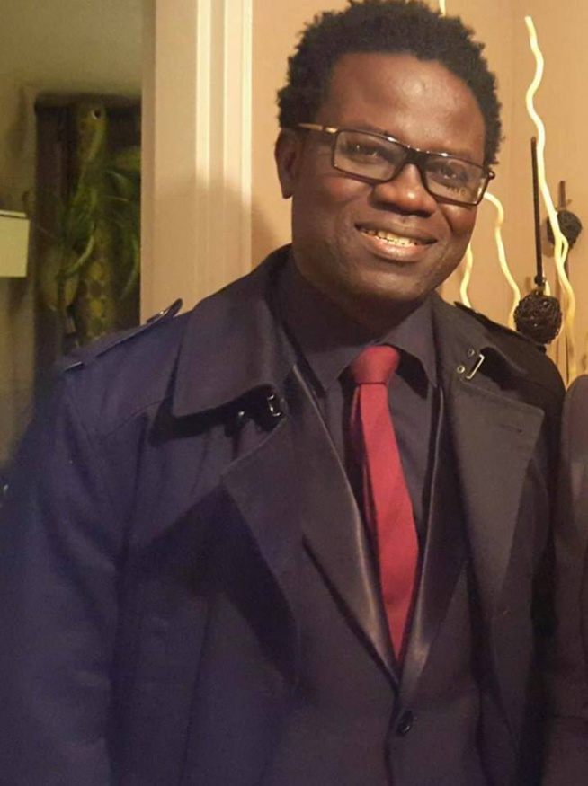 Papis Niang (Art bi manageman) honoré par OMART ( Observatoire de la musique et des arts du Sénégal ) meilleur réalisateur vidéo et caméra d’or 2015!!! Papis Niang (Art bi manageman) honoré par OMART ( Observatoire de la musique et des arts du Sénégal ) meilleur réalisateur vidéo et caméra d’or 2015!!!