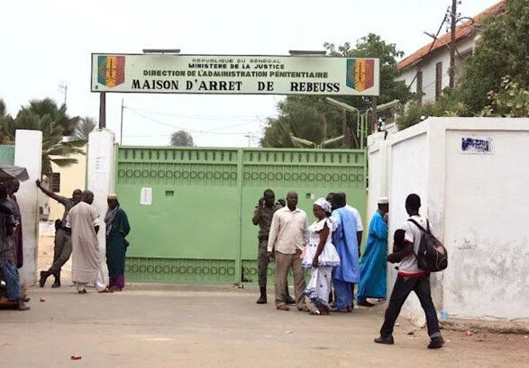 Le Président Bassirou D. Faye annule la cession de la prison de Rebeuss, réalisée juste avant la Présidentielle Le Président Bassirou D. Faye annule la cession de la prison de Rebeuss, réalisée juste avant la Présidentielle
