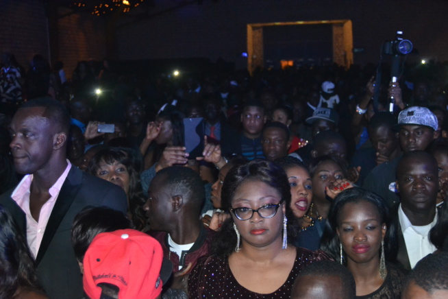 Quand la diaspora vibre au rythme de la génération consciente de Pape Diouf.Regardez Quand la diaspora vibre au rythme de la génération consciente de Pape Diouf.Regardez