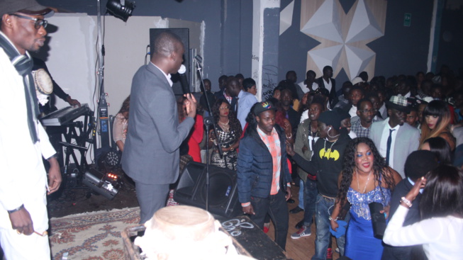 Quand la diaspora vibre au rythme de la génération consciente de Pape Diouf.Regardez Quand la diaspora vibre au rythme de la génération consciente de Pape Diouf.Regardez