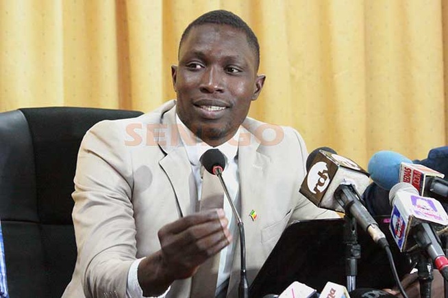 Procès de Aliou Top : le verdict attendu le 16 avril, le parquet requiert 6 mois de prison dont 3 ferme Procès de Aliou Top : le verdict attendu le 16 avril, le parquet requiert 6 mois de prison dont 3 ferme