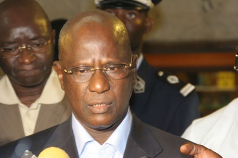 Oumar Sarr en prison : Cheikh Tidiane Sy plébiscité par Wade Oumar Sarr en prison : Cheikh Tidiane Sy plébiscité par Wade