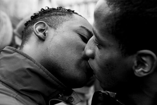 Du nouveau dans l’affaire des 11 présumés homosexuels de Kaolack : une Ong les aurait aidés à sortir discrètement de la ville