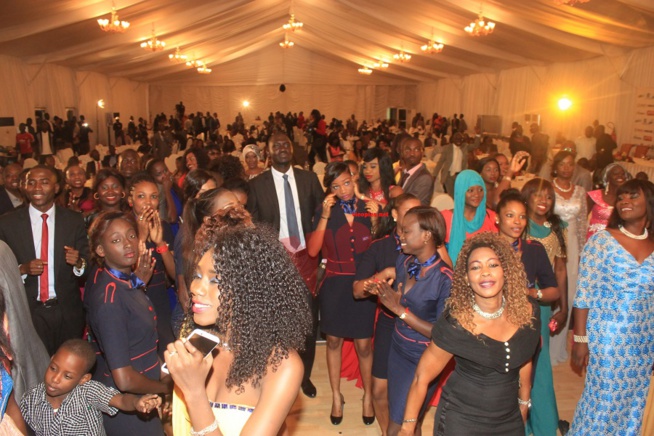 7 Editions:Soirée de gala de la CJRS ( Convention des Jeunes Reporters du Sénégal) Pape Diouf enflamme les journalistes. 7 Editions:Soirée de gala de la CJRS ( Convention des Jeunes Reporters du Sénégal) Pape Diouf enflamme les journalistes.