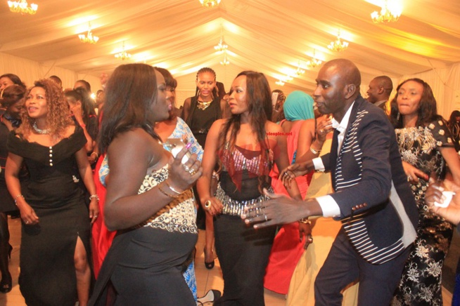 7 Editions:Soirée de gala de la CJRS ( Convention des Jeunes Reporters du Sénégal) Pape Diouf enflamme les journalistes. 7 Editions:Soirée de gala de la CJRS ( Convention des Jeunes Reporters du Sénégal) Pape Diouf enflamme les journalistes.