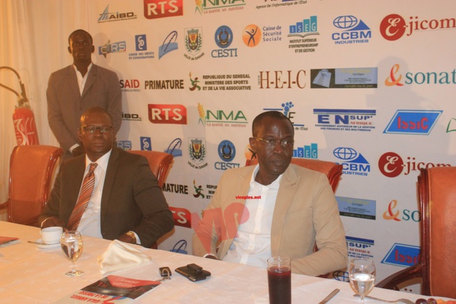 7 Editions:Soirée de gala de la CJRS ( Convention des Jeunes Reporters du Sénégal) Pape Diouf enflamme les journalistes. 7 Editions:Soirée de gala de la CJRS ( Convention des Jeunes Reporters du Sénégal) Pape Diouf enflamme les journalistes.