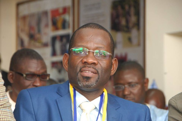 Mayoro Faye sur la sortie de Serigne Mbacké Ndiaye : "Il a escaladé les barrières... Tout ce qu'il fait ne concerne plus le Pds" Mayoro Faye sur la sortie de Serigne Mbacké Ndiaye : "Il a escaladé les barrières... Tout ce qu'il fait ne concerne plus le Pds"