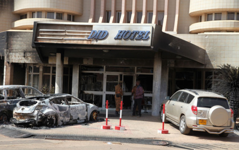 Bilan de l'attaque terroriste à Ouagadougou: Au moins 26 morts et 56 blessés Bilan de l'attaque terroriste à Ouagadougou: Au moins 26 morts et 56 blessés