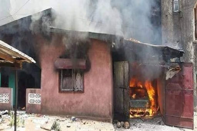 Tragédie à Bambey : Un enfant décède dans l’incendie d’une maison Tragédie à Bambey : Un enfant décède dans l’incendie d’une maison
