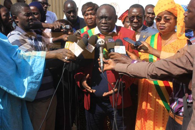 Me El Hadj Diouf exige « la libération immédiate et sans condition de Oumar Sarr » Me El Hadj Diouf exige « la libération immédiate et sans condition de Oumar Sarr »