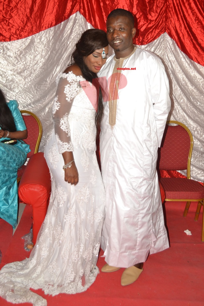 MARIAGE: Le transitaire Ibou Sow Ardo prend une "Niarel". Revivez les images. MARIAGE: Le transitaire Ibou Sow Ardo prend une "Niarel". Revivez les images.