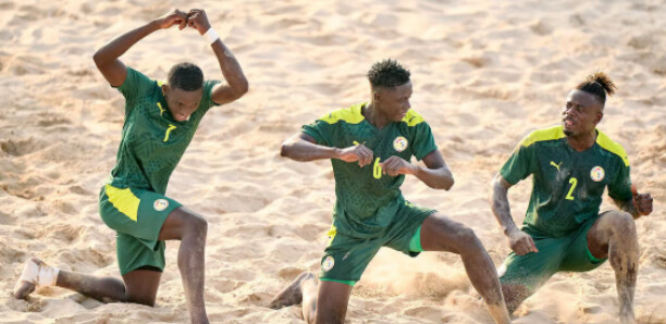 Préparation à la Coupe du Monde de Beach Soccer : Le Sénégal Dompte l’Italie en Match Amical Préparation à la Coupe du Monde de Beach Soccer : Le Sénégal Dompte l’Italie en Match Amical