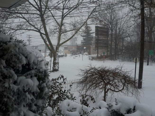 Video: New Jersey sous la neige. Regardez Video: New Jersey sous la neige. Regardez