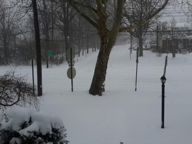 Video: New Jersey sous la neige. Regardez Video: New Jersey sous la neige. Regardez