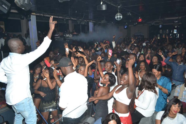 DAKAR WEEK: Pape Diouf met le feu au BLOOWY et vous donne rendez-vous ce dimanche au Baramundi. Regardez DAKAR WEEK: Pape Diouf met le feu au BLOOWY et vous donne rendez-vous ce dimanche au Baramundi. Regardez