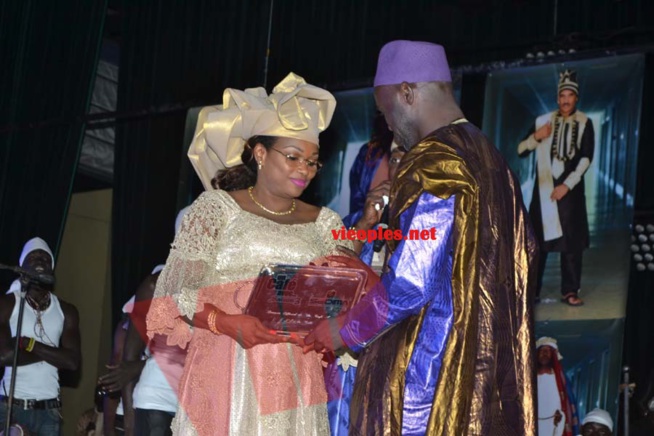 Cérémonie de clôture de la série "Un café Avec", Cheikh Yerim réussit encore le pari de la mobilisation. Regardez