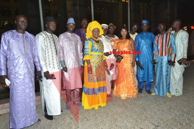 Cérémonie de clôture de la série "Un café Avec", Cheikh Yerim réussit encore le pari de la mobilisation. Regardez