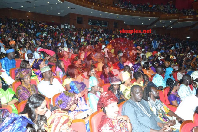 Cérémonie de clôture de la série "Un café Avec", Cheikh Yerim réussit encore le pari de la mobilisation. Regardez