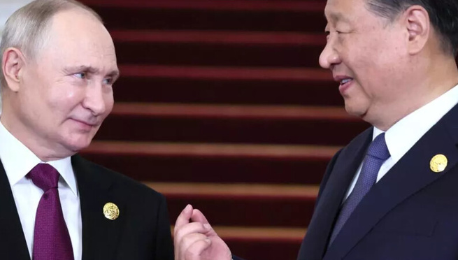 Russie: le président chinois Xi Jinping en visite à Moscou, touchée par les drones ukrainiens