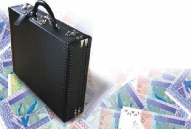 Pour une histoire de 100 millions : Un international sénégalais quitte sa femme Pour une histoire de 100 millions : Un international sénégalais quitte sa femme