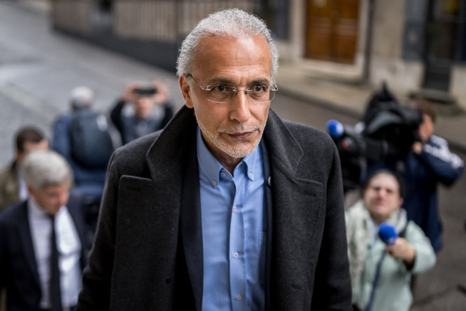 Dakar : La Colère Féministe Face à la Venue de Tariq Ramadan, un « Criminel Sexuel » Invité à l’Élévation Spirituelle