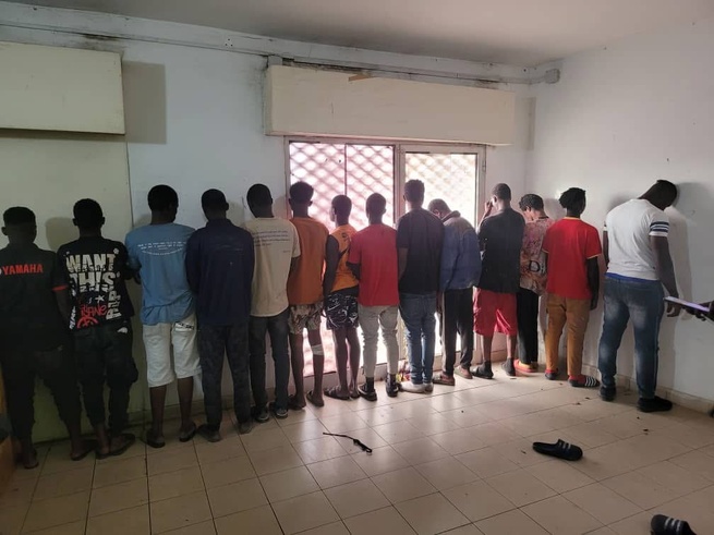 Coup de Filet de l’OCRTIS au Marché Castors : Démantèlement d’un Réseau de Trafic de Drogue et Arrestations Multiples Coup de Filet de l’OCRTIS au Marché Castors : Démantèlement d’un Réseau de Trafic de Drogue et Arrestations Multiples