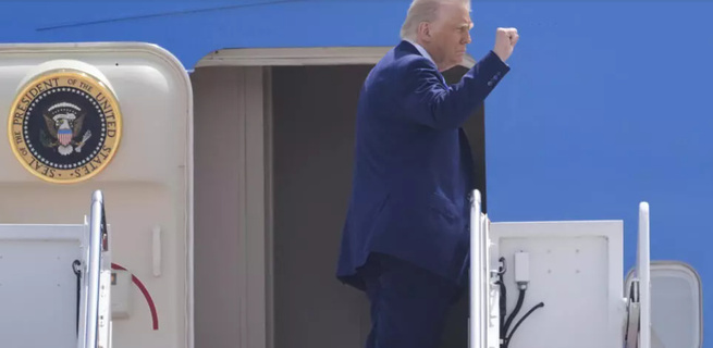 Donald Trump en visite en Arabie saoudite: Une alliance stratégique, économique et personnelle Donald Trump en visite en Arabie saoudite: Une alliance stratégique, économique et personnelle