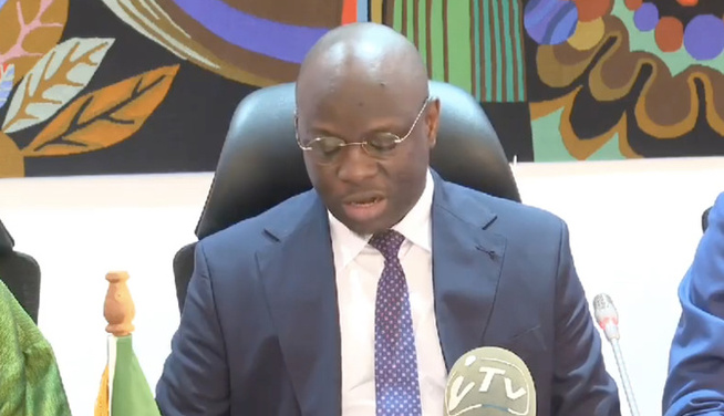 Jeu des chaises musicales à la Dgid : Cheikh Diba secoue l’administration des Impôts et des Domaines Jeu des chaises musicales à la Dgid : Cheikh Diba secoue l’administration des Impôts et des Domaines