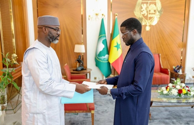 Photos I Diplomatie : Quatre nouveaux diplomates ont présenté leurs lettres de créance au président de la République, ce jeudi