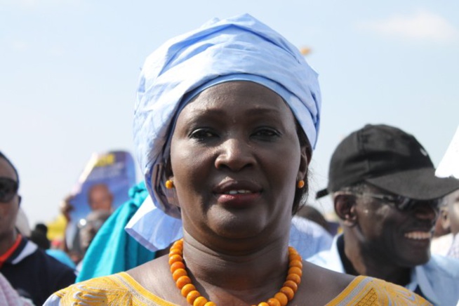 Ngoné Ndoye: « Espérons que Karim Wade sera le prochain à recouvrer la liberté » Ngoné Ndoye: « Espérons que Karim Wade sera le prochain à recouvrer la liberté »