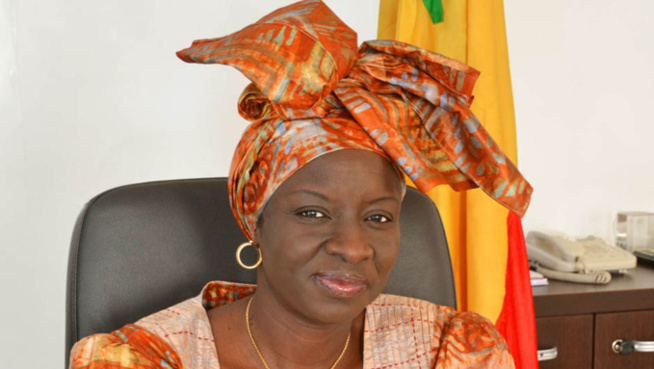 Aminata Touré: “L’université doit éclairer la société sur les sujets d’intérêt national” Aminata Touré: “L’université doit éclairer la société sur les sujets d’intérêt national”