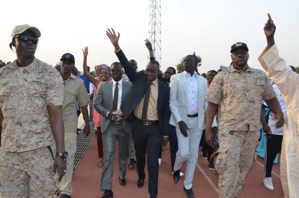 Moustapha Diop s’en prend à Malick Gakou : « Même à Guédiawaye, je le battrais » Moustapha Diop s’en prend à Malick Gakou : « Même à Guédiawaye, je le battrais »