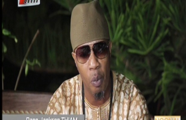 Vidéo: Paco Jackson Thiam explique son différend avec Cheikh Mbacké Gadiaga. Regardez Vidéo: Paco Jackson Thiam explique son différend avec Cheikh Mbacké Gadiaga. Regardez