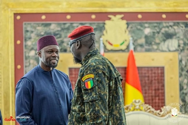 Rencontre au sommet à Conakry : Le Premier ministre Ousmane Sonko reçu en audience par le Président guinéen, Mamadi Doumbouya Rencontre au sommet à Conakry : Le Premier ministre Ousmane Sonko reçu en audience par le Président guinéen, Mamadi Doumbouya