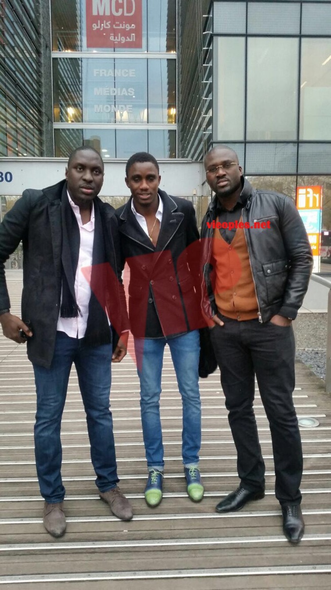 SUR LA ROUTE DE BERCY: Sen Art Vision et Vouzénou avec Waly à Paris. SUR LA ROUTE DE BERCY: Sen Art Vision et Vouzénou avec Waly à Paris.