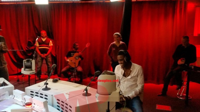 SUR LA ROUTE DE BERCY: Sen Art Vision et Vouzénou avec Waly à Paris. SUR LA ROUTE DE BERCY: Sen Art Vision et Vouzénou avec Waly à Paris.