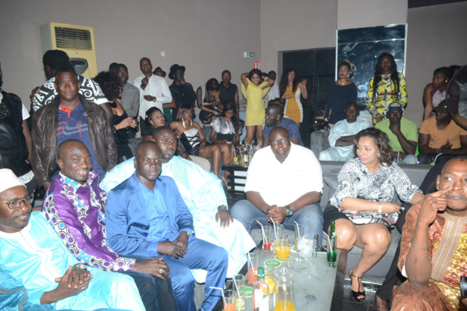 DAKAR WEEK: Pape Diouf met le feu au Bloowy ce vendredi et vous donne rendez-vous au Baramundi ce dimanche. DAKAR WEEK: Pape Diouf met le feu au Bloowy ce vendredi et vous donne rendez-vous au Baramundi ce dimanche.