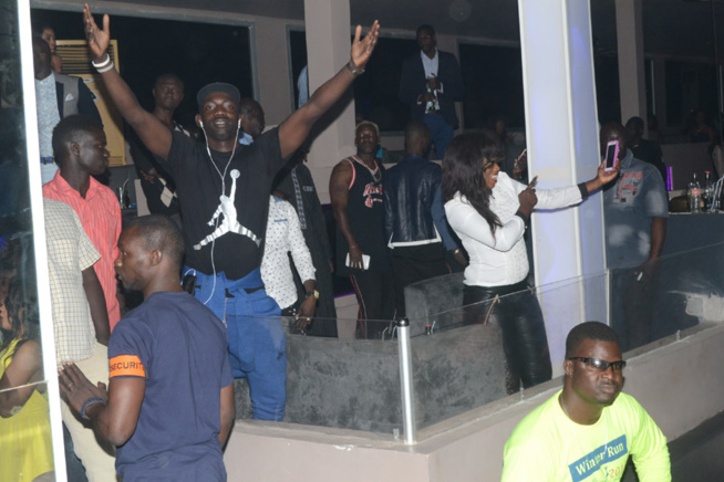 DAKAR WEEK: Pape Diouf met le feu au Bloowy ce vendredi et vous donne rendez-vous au Baramundi ce dimanche. DAKAR WEEK: Pape Diouf met le feu au Bloowy ce vendredi et vous donne rendez-vous au Baramundi ce dimanche.