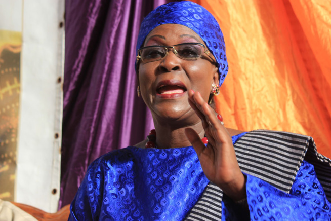 Pr Amsatou Sow Sidibé: « Comment on peut conseiller un Président qu’on ne peut pas voir » Pr Amsatou Sow Sidibé: « Comment on peut conseiller un Président qu’on ne peut pas voir »