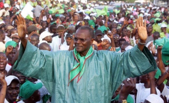 Le porte-parole adjoint du Ps investit Macky Sall : La formation senghorienne au bord de l’implosion Le porte-parole adjoint du Ps investit Macky Sall : La formation senghorienne au bord de l’implosion