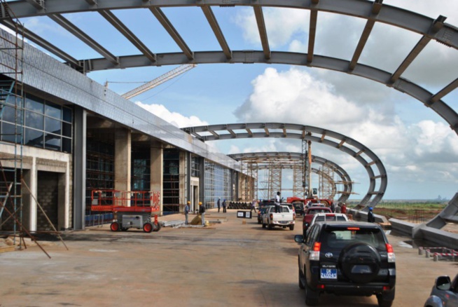 AIBD : L’Etat du Sénégal prêt à payer 3 milliards de Francs CFA à FRAPORT AIBD : L’Etat du Sénégal prêt à payer 3 milliards de Francs CFA à FRAPORT