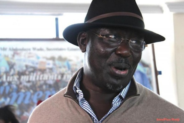 Babacar Gaye- Porte-parole du Pds: "Pour le départ de Macky Sall; aucune hypothèse n'est exclue" Babacar Gaye- Porte-parole du Pds: "Pour le départ de Macky Sall; aucune hypothèse n'est exclue"