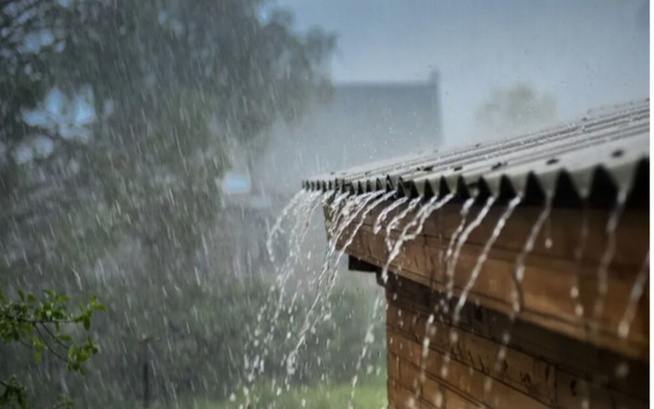 Premières pluies : Les ouvrages d’assainissement fonctionnent globalement bien, les équipes restent en alerte Premières pluies : Les ouvrages d’assainissement fonctionnent globalement bien, les équipes restent en alerte