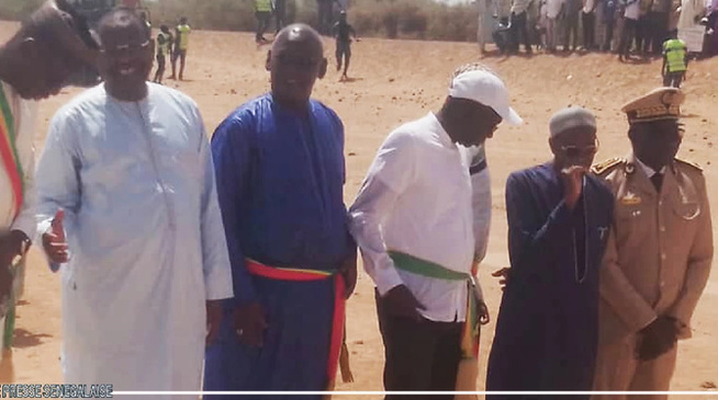 Désenclavement à Podor : En marge de la visite du Chef de l’Etat, le maire de Niandane évoque le bitumage de l’axe Boubé-Guia Désenclavement à Podor : En marge de la visite du Chef de l’Etat, le maire de Niandane évoque le bitumage de l’axe Boubé-Guia