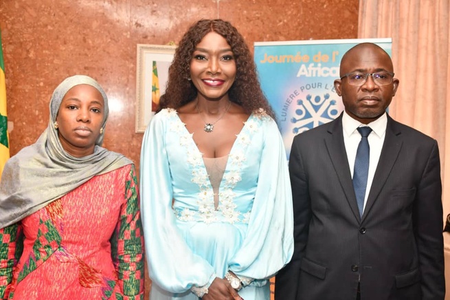 Commémoration de la Journée de l'Enfant Africain Plaidoyer pour la promotion des droits de l'Enfant Commémoration de la Journée de l'Enfant Africain Plaidoyer pour la promotion des droits de l'Enfant