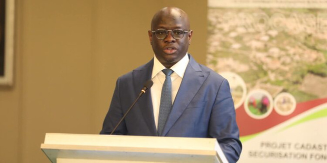 Ziguinchor : Le Ministre des Finances inaugure le nouveau Contrôle régional des Finances Ziguinchor : Le Ministre des Finances inaugure le nouveau Contrôle régional des Finances